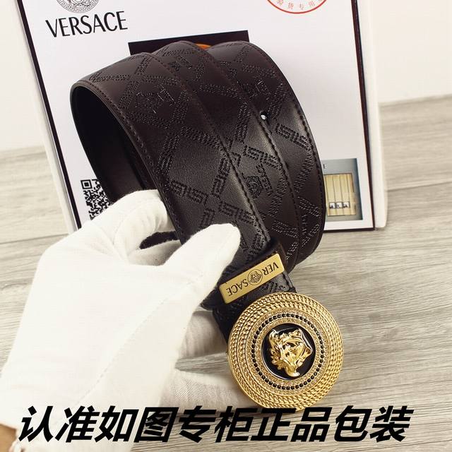 品牌：Versace.范思哲原单 型号：原单！请认准如图专柜包装 等级：意大利进口百分百头层牛皮，范思哲.Versace，世界著名奢侈品品牌，美人头经典之作，进