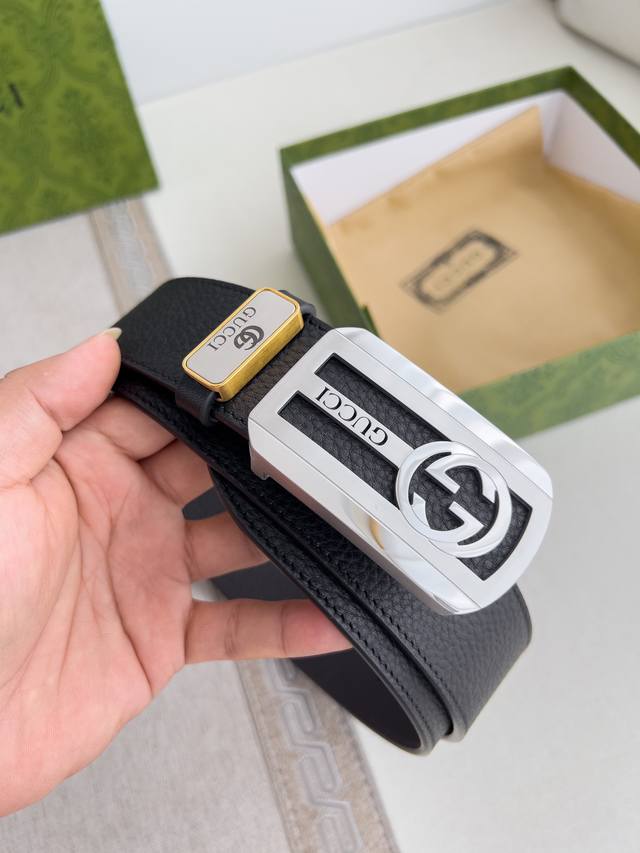 Product Name: Gucci Original Belt/Leather Bag Model: Hook buckle, pure steel buc Product Name: Gucci Original Belt/Leather Bag Model: Hook buckle, pure steel buc