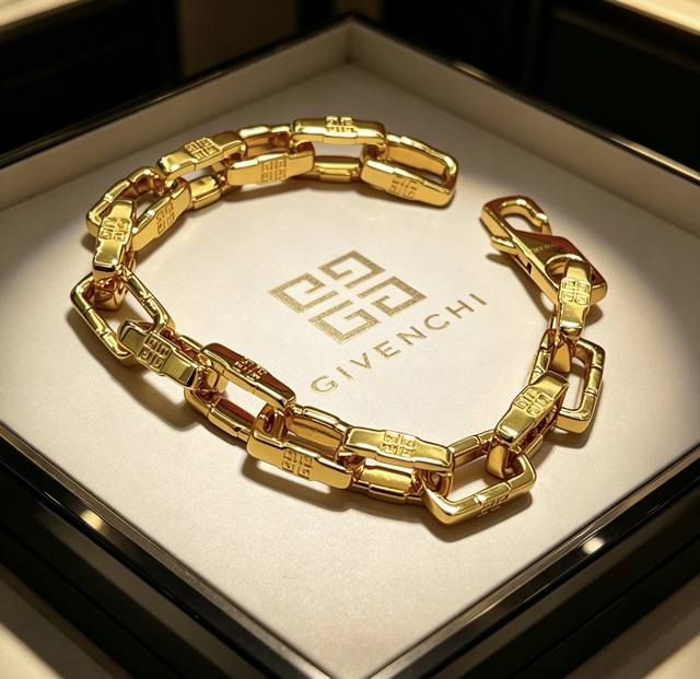 Original item. Givenchy bracelet. French haute couture Givenchy bracelet. Made o