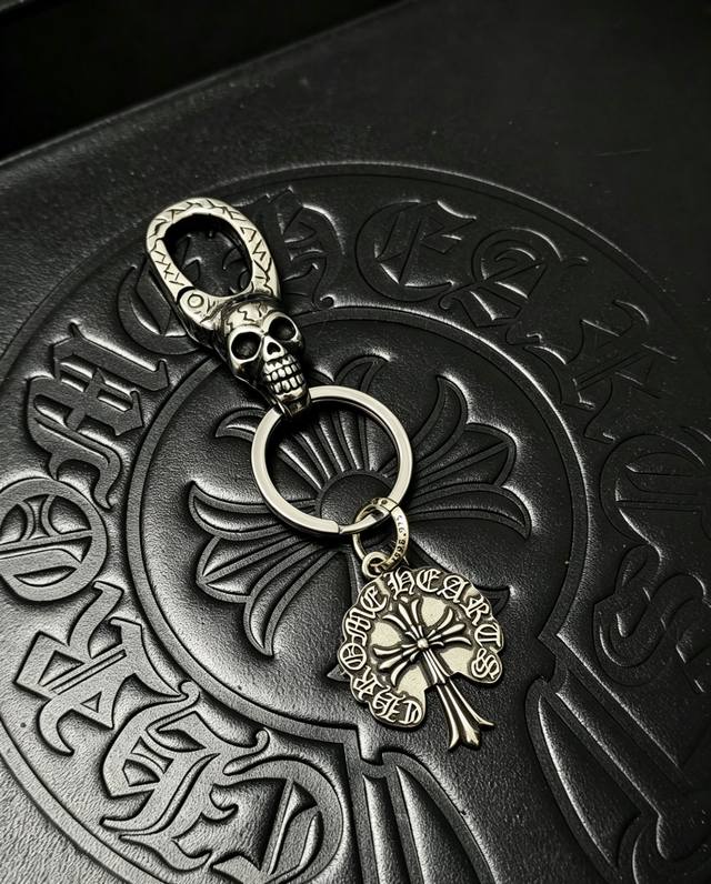 Horseshoe Cross Flower Keychain 2026 Hot Item Chrome Hearts Keychain Retro Silve