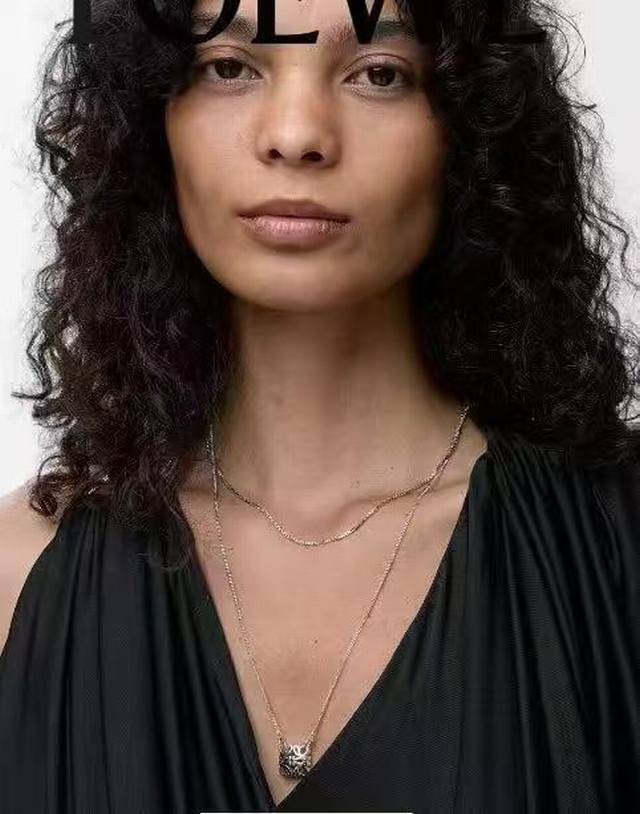 L0Ewe necklace, featuring an Anagram 3D pendant and a circular clasp with a Loew