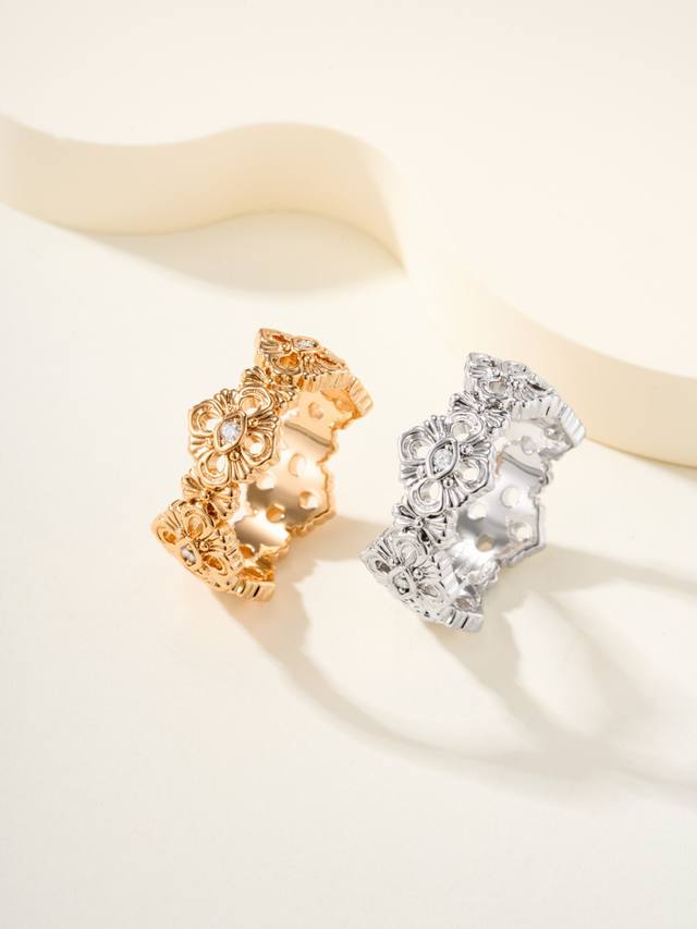 Price: 140 Buccellati Lace Series Diamond Ring, Size 5678 The much-asked-about l