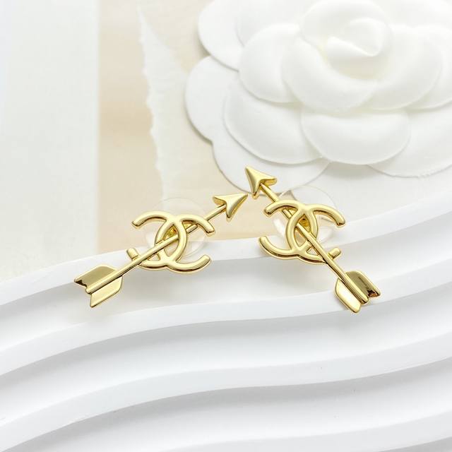 Today's New Arrival Code E3386 Chanel earrings hot-selling new arrival Chanel 26 Today's New Arrival Code E3386 Chanel earrings hot-selling new arrival Chanel 26