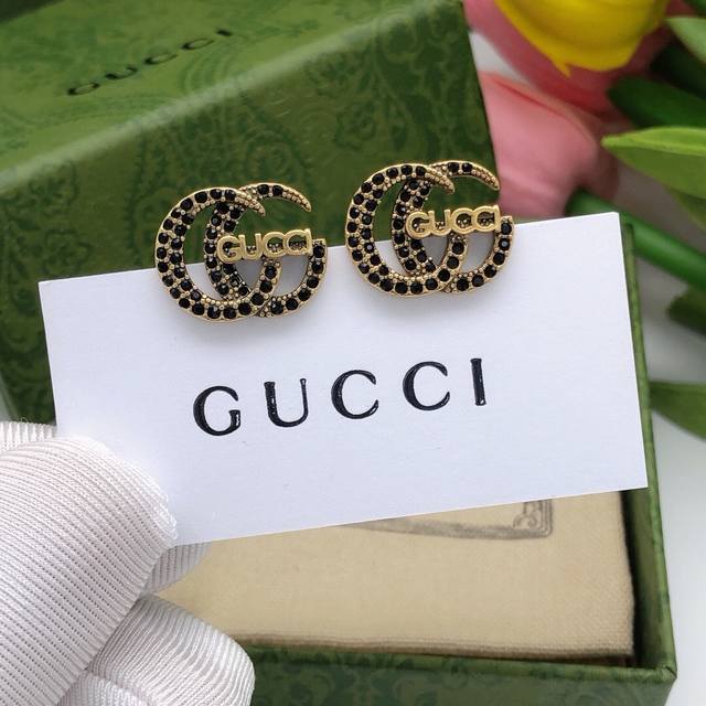 ID2993547Fff, Product Number Ged0063, Gucci Double G Black Diamond Stud Earrings