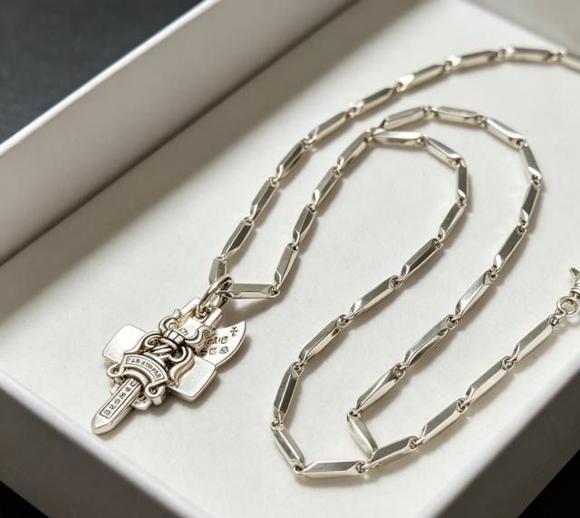 Chrome Hearts Sword and Cross Bamboo Chain | A Must-Have in the Trend! 2026 Hot