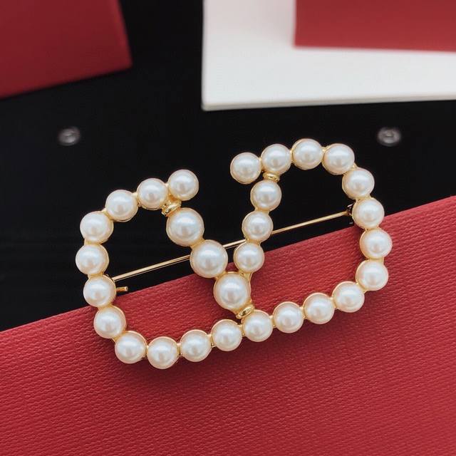 ID2993715Fff, serial number Valenti*O, latest pearl brooch, batch Z, brass mater