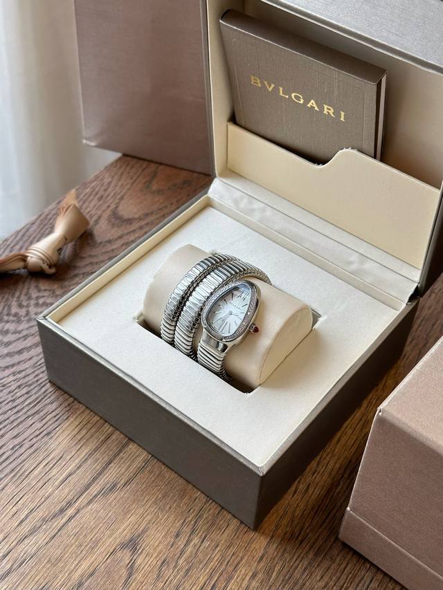 3450Bvl Bulgari Genuine Diamond Snake-Shaped Three-Layer Bangle Watch A perfect