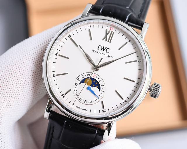 1560 New Portofino series watch, pointer date watch, IWC moon phase series. Men'