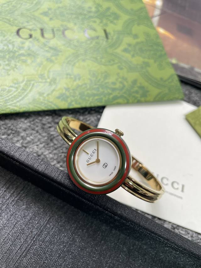 1950 Gucci Retro Rainbow Bracelet Watch Gucci 90s Vintage Rainbow Bracelet Watch