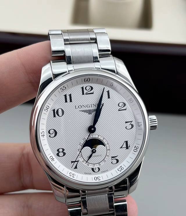 520Longines浪琴 名匠系列 自动机械机芯 四针月相 男表 瑞表 40Mm 银色表盘 精钢表壳 精钢表带
