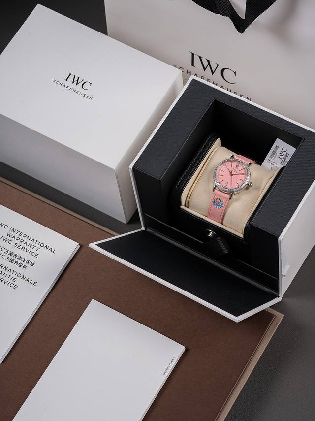 420 Unique and elegant, today is IWC girl 's day. Loving yourself is the beginni 420 Unique and elegant, today is IWC girl 's day. Loving yourself is the beginni