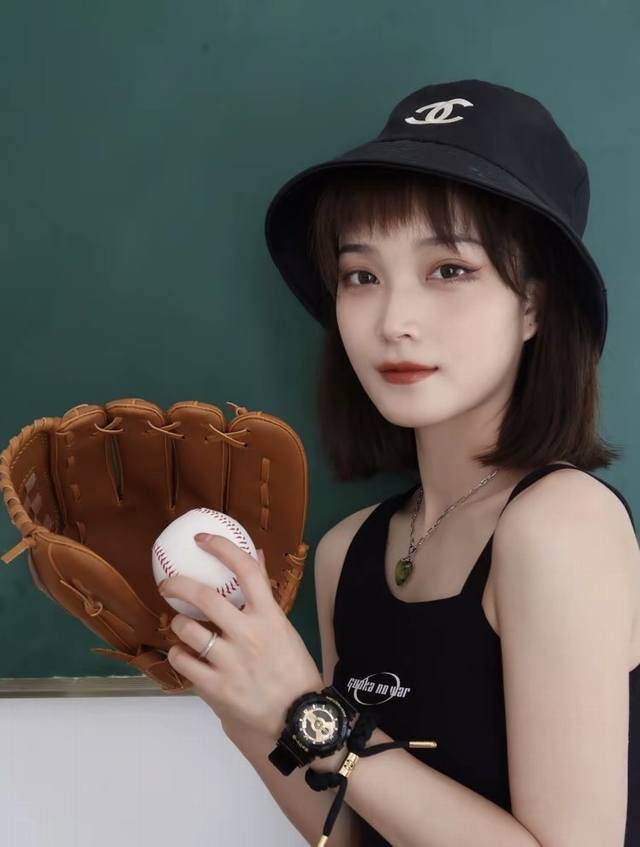 230Casio卡西欧 Baby-G 经典系列 时尚防水运动手表 石英机芯 树脂表带 日韩表 女表 黑色表盘