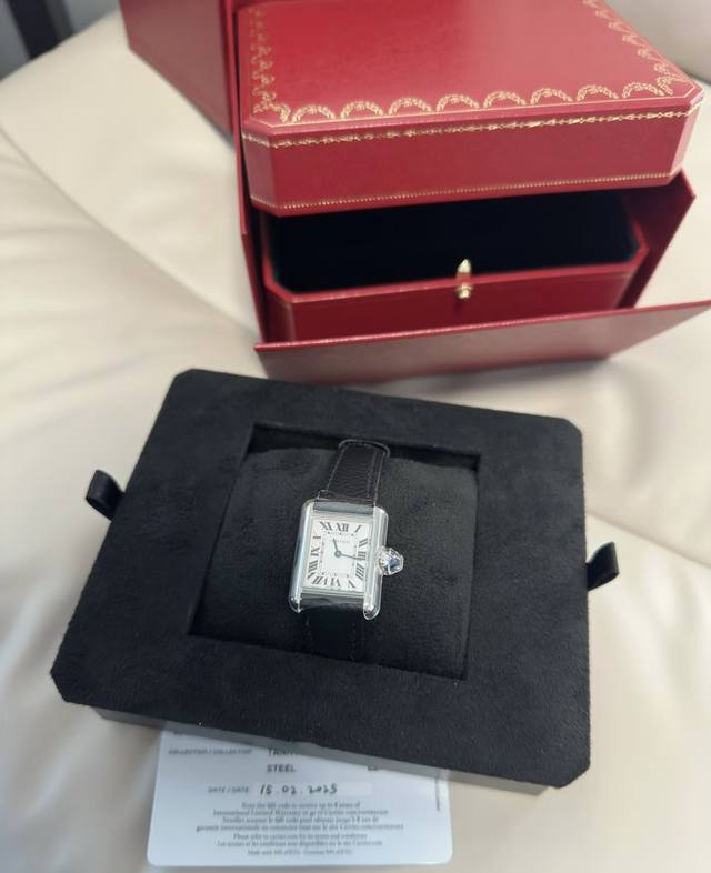 490卡地亚坦克系列手表新款中号 坦克系列Wsta0041 新版中号 490卡地亚坦克系列手表新款中号 坦克系列Wsta0041 新版中号