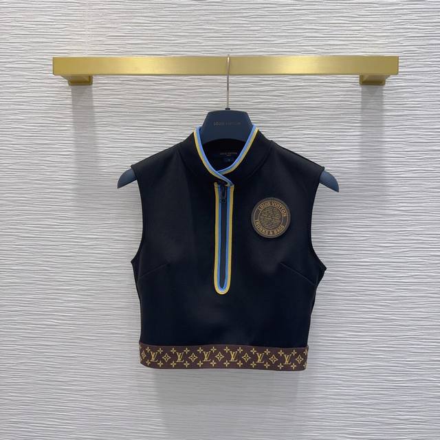 310 2026Ss 瑜伽服运动服健身风格 全系列出品 手感舒适透气 亲肤纯棉高弹力 舒适不易变形 无压力活动 高端舒适提臀塑型效果 Sml S后中长38 肩宽