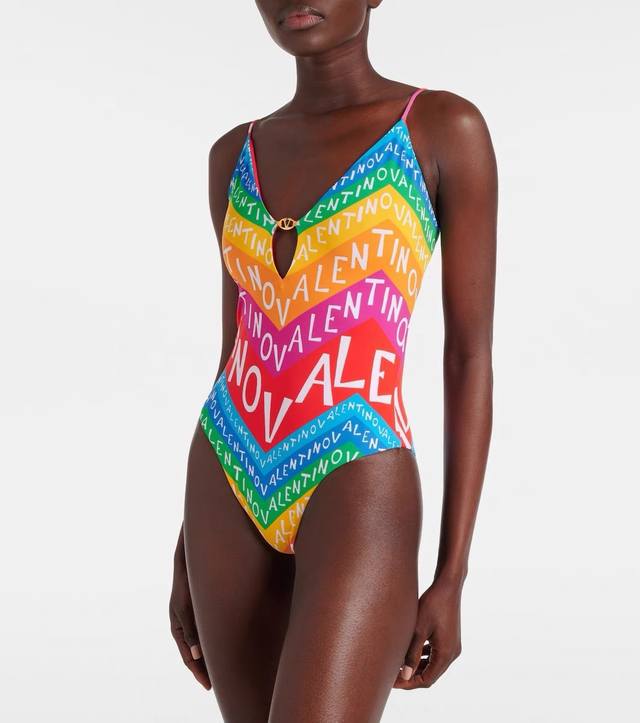 Valentino Swimsuit 140 Valentino's new fashionable and trendy swimsuit suitable