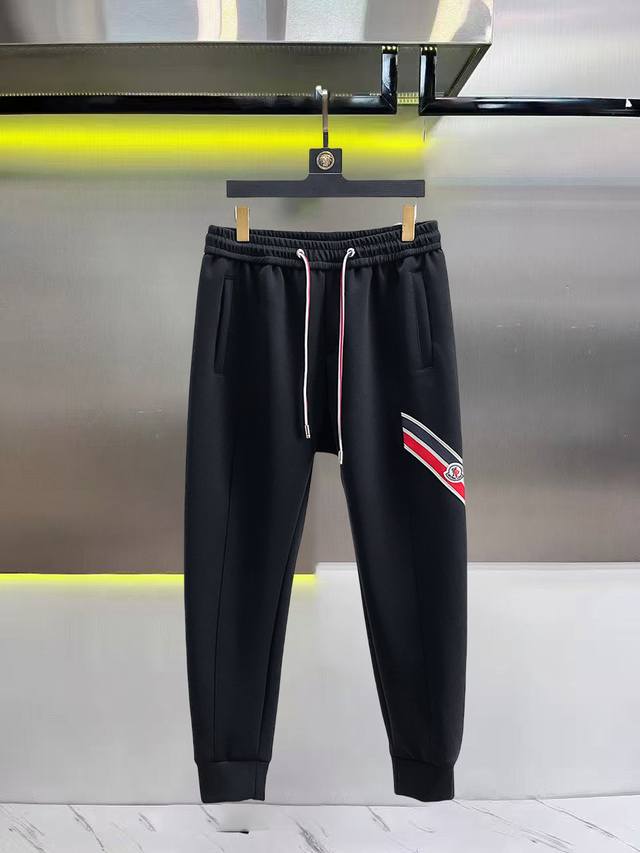 P240 Moncler 2026 Spring/Autumn New Casual Pants! Available simultaneously on th