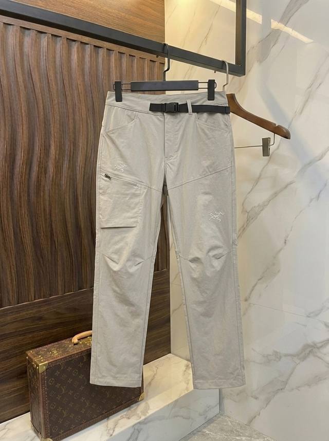 P170 Embroidered Arc'teryx same style as the official Arc'teryx website embroide