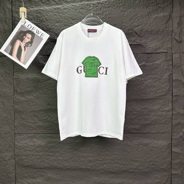 P110 Gucci 2026 New Letter Print Logo Couple Short-Sleeve T-Shirt High Version O