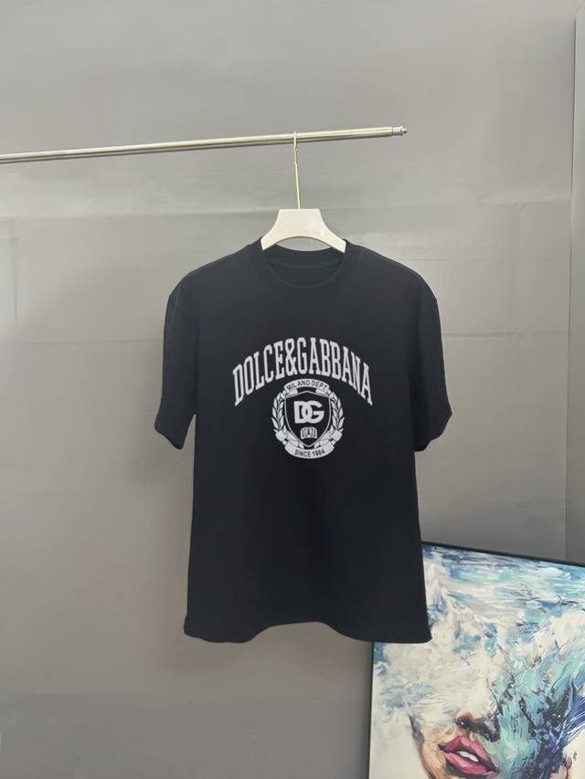 P70 Dolce & Gabbana 2025 Spring/Summer Classic Print Crew Neck Short Sleeve T-Sh