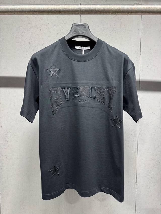 P130 Givenchy * 26Ss Spring/Summer New Arrival: Appliqu P130 Givenchy * 26Ss Spring/Summer New Arrival: Appliqu