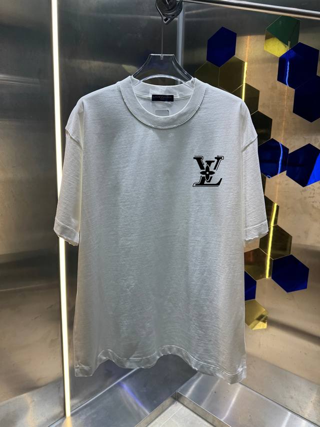 P110 Lv* 路易*2026春夏新款 洗水磨破320克圆领短袖Tee 男女同款宽松版 吊牌 领标 洗水唛 三标齐全 颜色 :洗水黑 洗水白 洗水灰 洗水紫