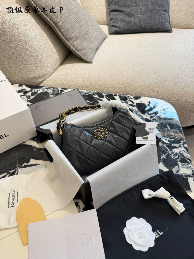 P340, Chanel Mahjong Bag, Retro Black and Gold 23K, a Fashion "Dark Horse"! Exqu