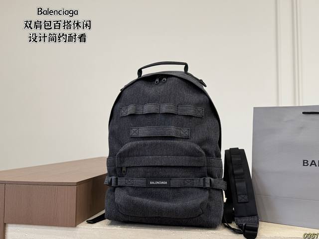 P400 Balenciaga双肩包 巴黎世家 男女皆可 百搭休闲 容量超惊人 重点是真的很轻便 设计也很简约耐看 尺寸 28 43 P400 Balenciaga双肩包 巴黎世家 男女皆可 百搭休闲 容量超惊人 重点是真的很轻便 设计也很简约耐看 尺寸 28 43