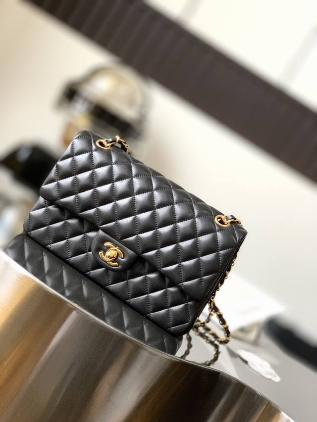 P1110 Chanel 经典Cf羊皮菱格链条包 全钢五金，真空电镀 尺寸：25.5X15.5X6.5Cm 款号：1112
