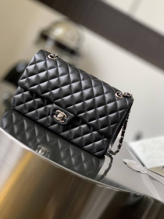 P1110 Chanel 经典Cf羊皮菱格链条包 全钢五金，真空电镀 尺寸：25.5X15.5X6.5Cm 款号：1112