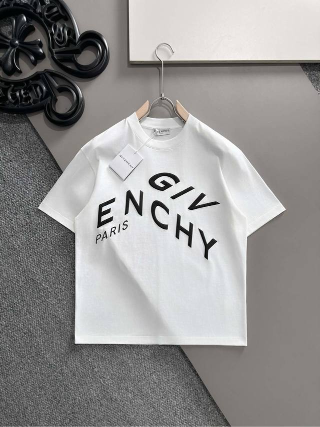 Yqx P220 Givenchy 2026 Spring/Summer New Arrival - Latest Boutique Short-Sleeve