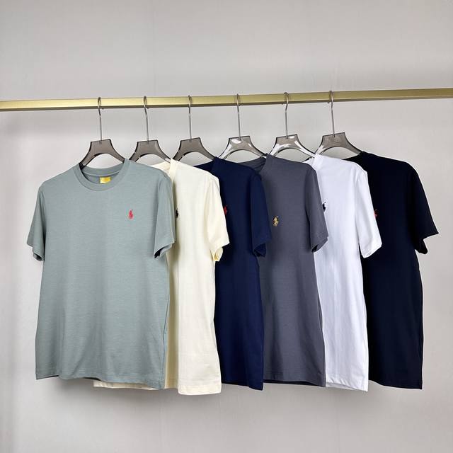 P190 Ralph Lauren Pony Logo Crew Neck T-Shirt Ralph Lauren is a signature basic