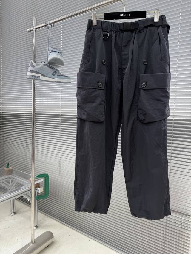 P340 -Y-3 山本耀司 通勤休闲双杀 机能风长裤 科技面料 × 德日匠心 × 运动基因，定义都市新质感 材质与工艺：采用高密度科技面料，轻量透气、抗皱耐磨