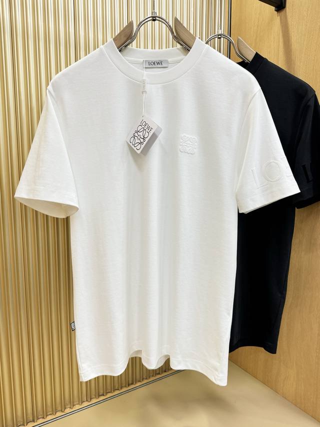 P230 最大可穿240斤 Loewe罗意威 2026春夏新款短袖T恤！走秀图案时尚休闲短袖T恤衫！设计Logo设计！极具设计精选客供面料，手感柔软亲肤，着身舒