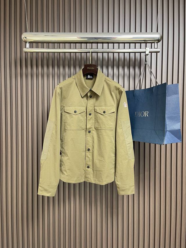Top P510 Pants P350 Moncler 2026 Spring/Summer New Arrival Jacket and Pants Set. Top P510 Pants P350 Moncler 2026 Spring/Summer New Arrival Jacket and Pants Set.