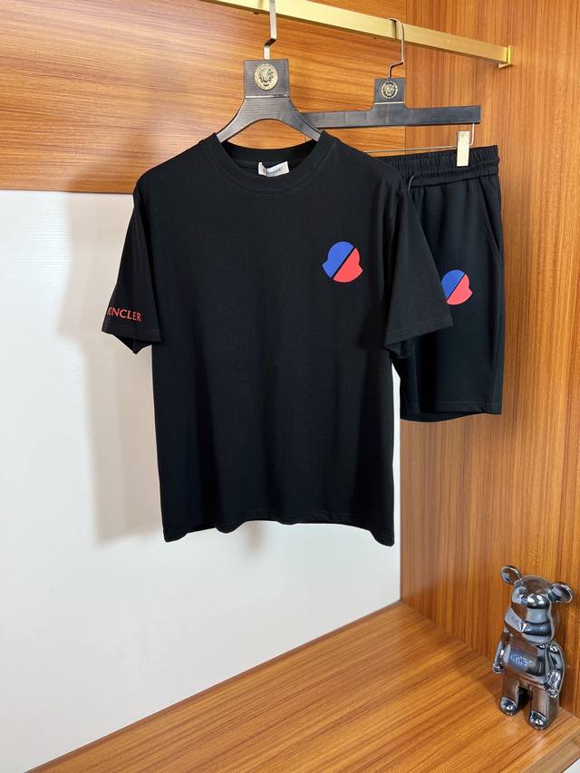 Top P210 Pants P200 Moncler 2026 Spring/Summer New Arrival Stylish Casual Suit w Top P210 Pants P200 Moncler 2026 Spring/Summer New Arrival Stylish Casual Suit w