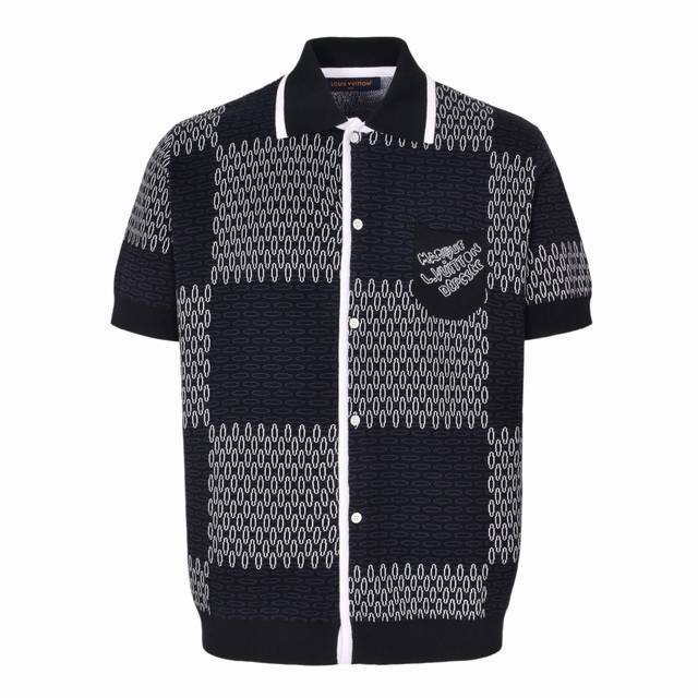 P290 1V 24Fw White and Blue Checkered Knit Short-Sleeve Shirt. Originally purcha