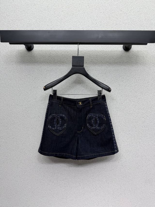 P340 A Chanel-inspired series of denim shorts in a vintage-inspired washed denim