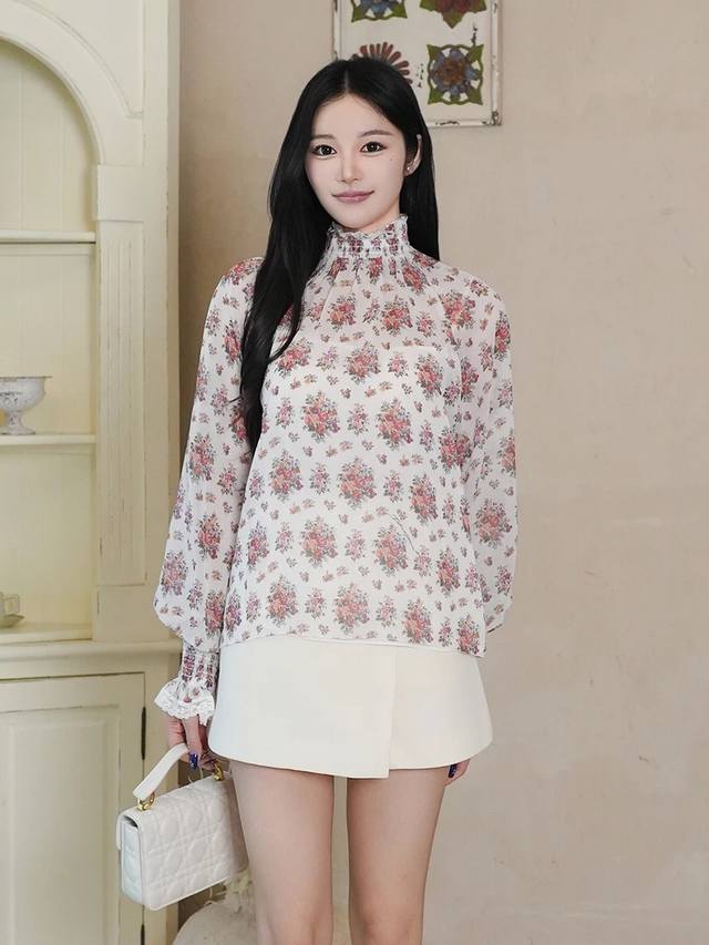 Style No. D26050726 & Dolce & Gabbana Dg* New Custom Faux Silk Slightly Sheer Fa
