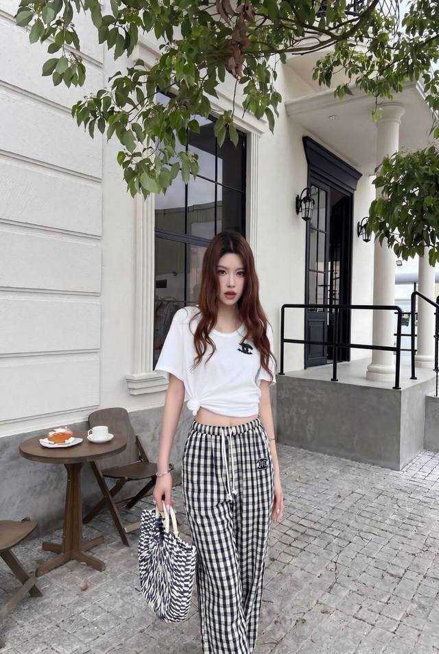 P200 Chanel style, flattering on all body types, looks amazing on, with a wonder