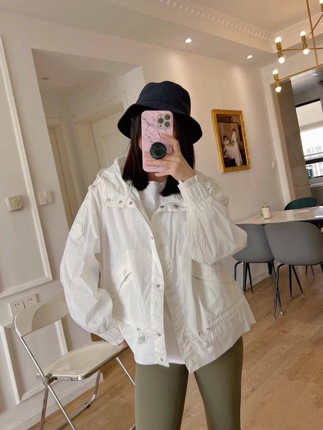 P390 Moncler! Boutique style! High-quality replica! Custom letter logo badge, me