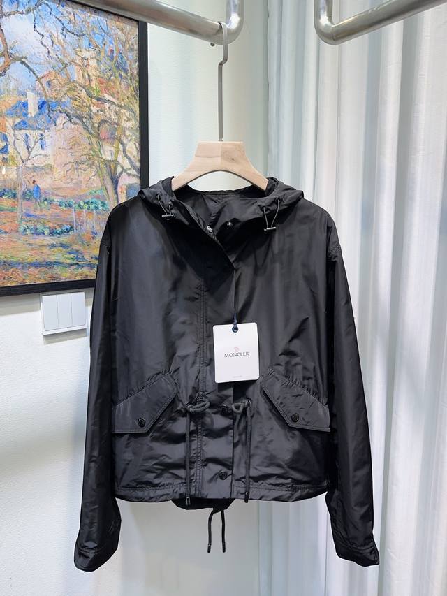 P390 Moncler! Boutique style! Custom letter hardware, zippered sleeves, letter l