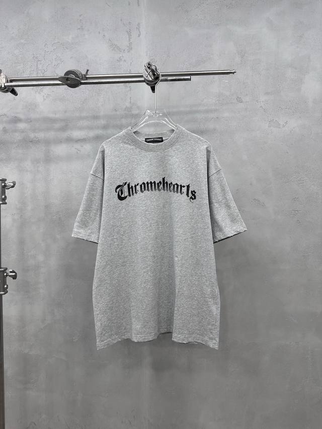 P300 Chrome Hearts | New Short-Sleeve T-Shirt, garment-washed with distressed fi