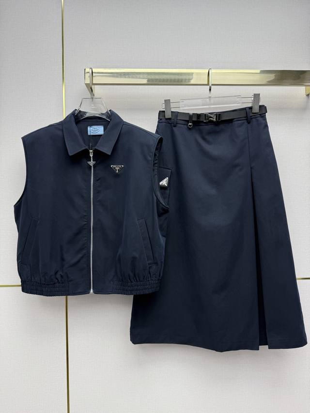 Prad* 26Ss New Workwear Style Sleeveless Top and Skirt Set with Classic Triangle