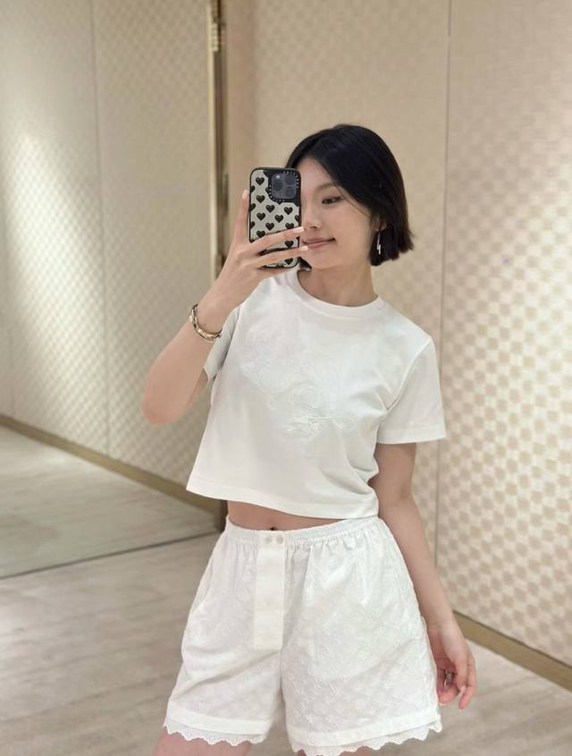 Wholesale 220 90s Spring/Summer New Arrival Louis Vuitton Embroidered Short-Slee