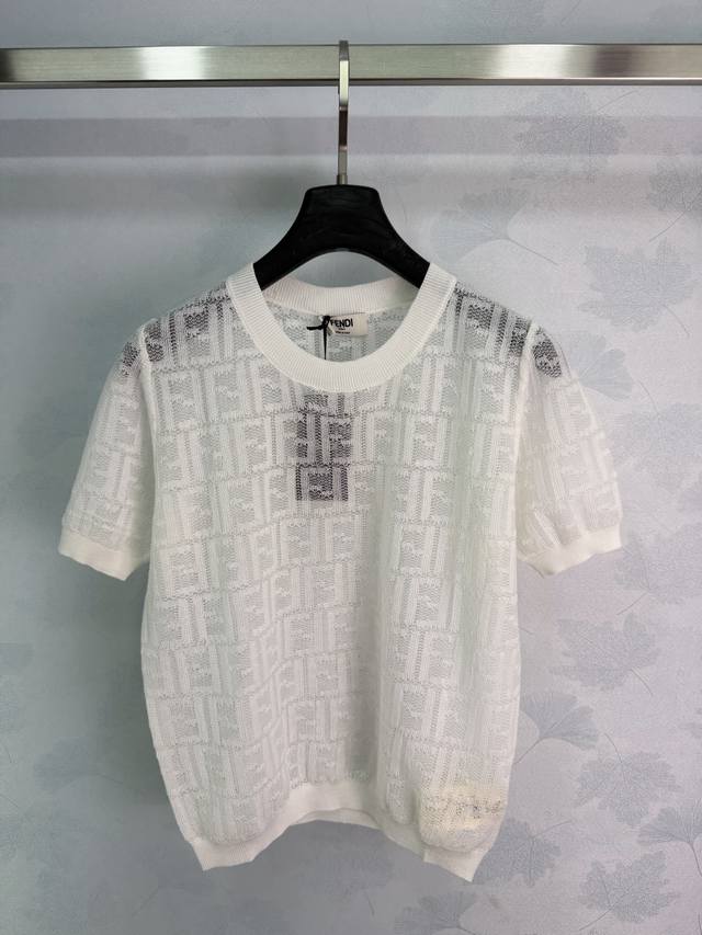 P220 Original Women's Knit Short-Sleeve Top with Packaging, Spring/Summer 2026.