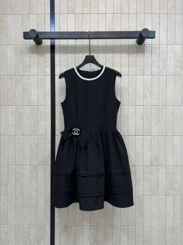 P340 C brand 26 summer new pearl collar waist-cinching tulle skirt. The pearl ro