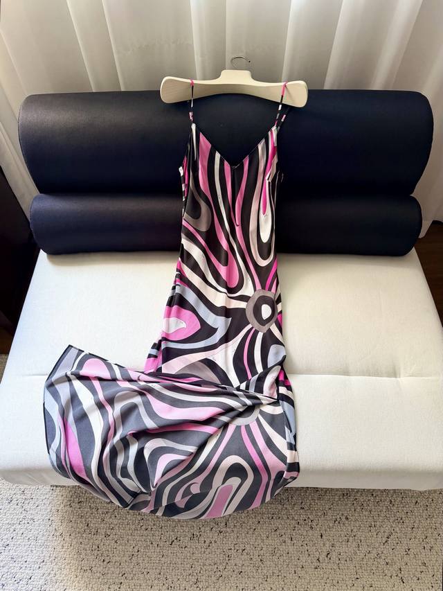 P810 Strappy Silk Dress Made of 100% silk crepe, this pullover dress fits the bo