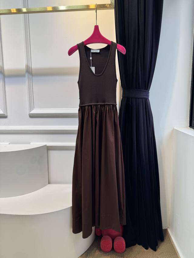 Zimm** French-style patchwork dress. A poplin vest-style dress from our Spring 2