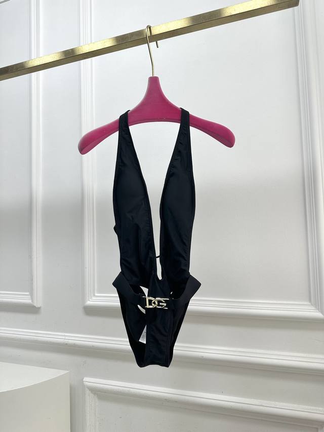 Sizes S, M, L, P290 P Solid Color Belt Low-Neck One-Piece Swimsuit Inspired by D