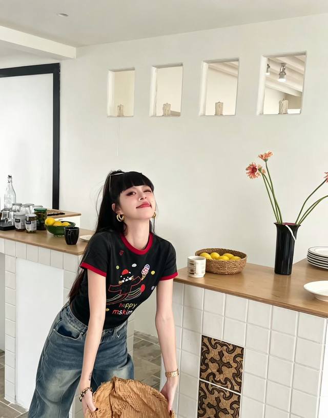 M20689 90 Niche Design Kitten Colorful Embroidered Color Block Short-Sleeve T-Sh